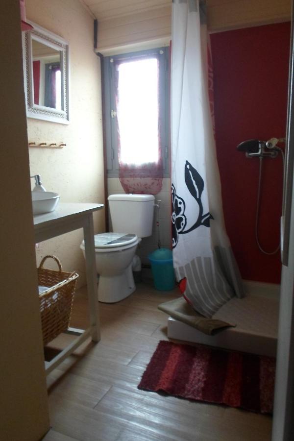 Ria Chez Vivi Bed & Breakfast エクステリア 写真