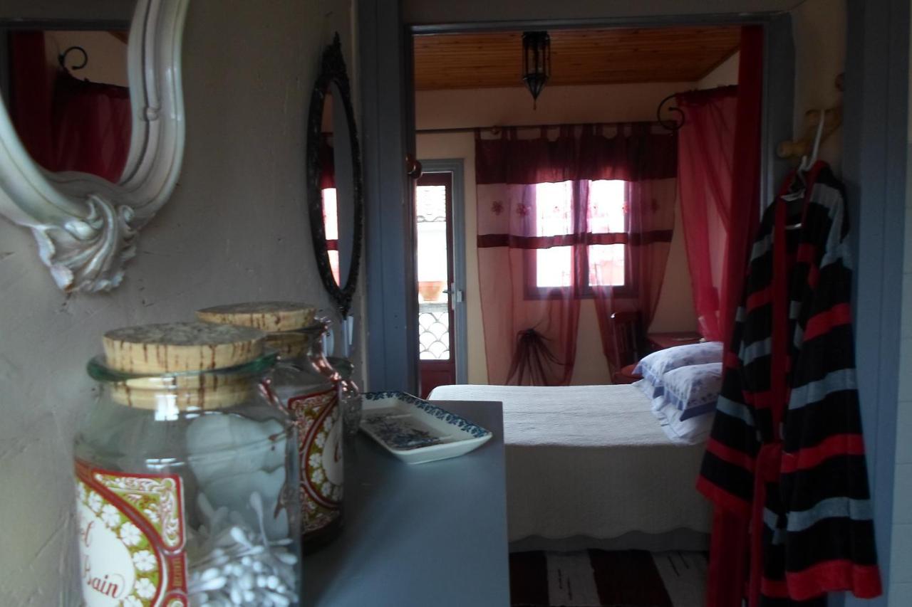 Ria Chez Vivi Bed & Breakfast エクステリア 写真